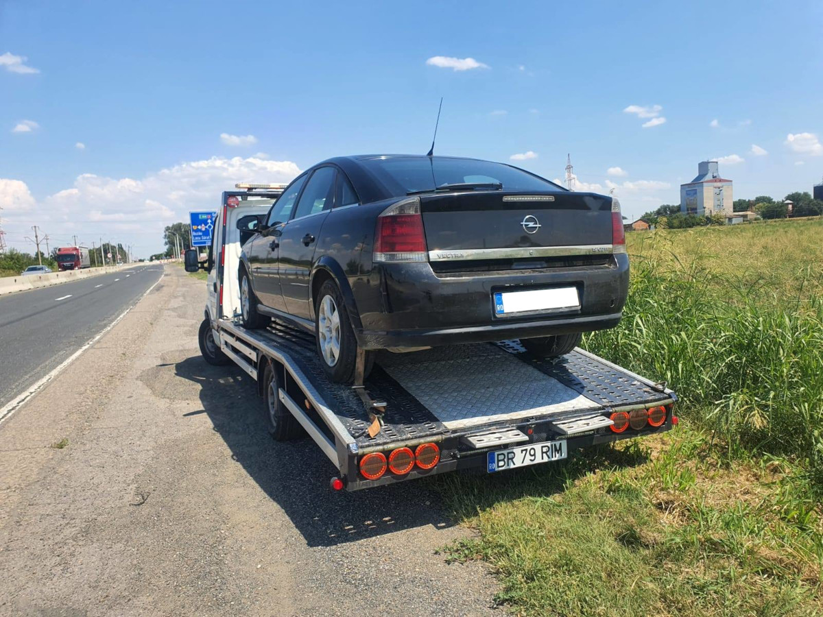 Tractare Opel — Brăila — fotografie 4
