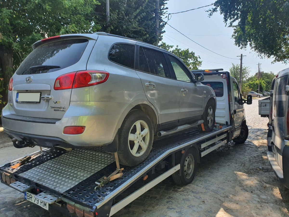 Tractare Hyundai — Brăila — fotografie 2