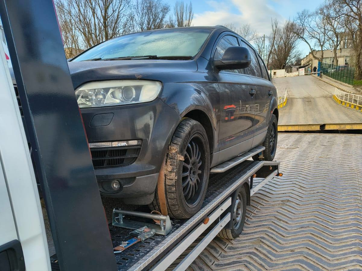 Tractare Audi — Brăila — fotografie 2