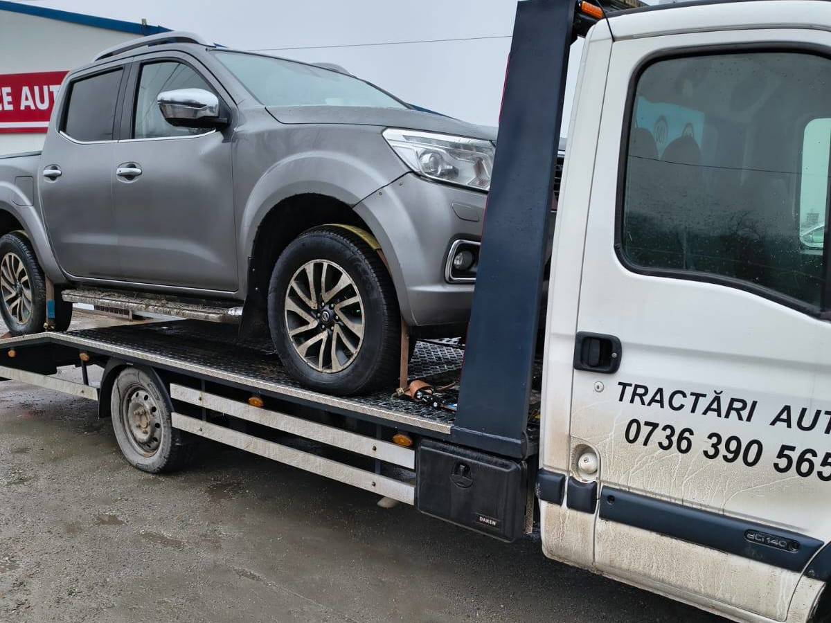 Tractare Nissan Navara — Brăila — fotografie 3